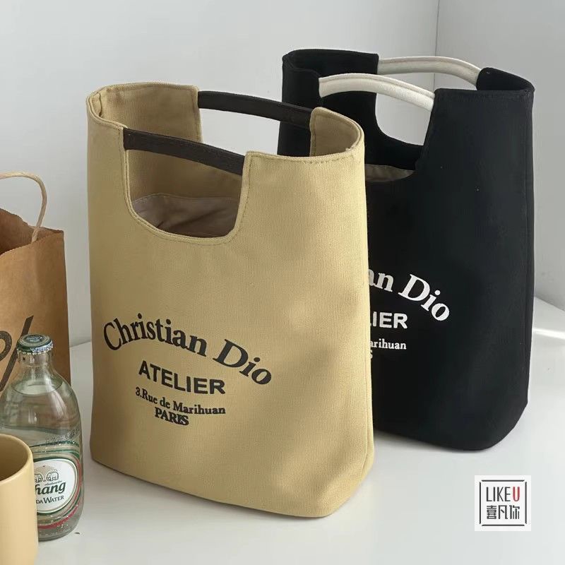 Canvas for going out to work, canvas bag, bucket, student, mom lunch box, office worker, portable bento, casual and simple details Picture
