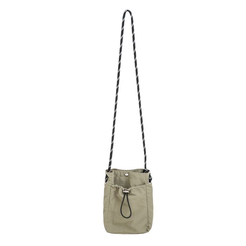 Japanese and Korean artistic single-shoulder crossbody bag, drawstring small bag, niche high-end sense, fashionable and lightweight, mini mobile phone nylon bag for women Item Picture