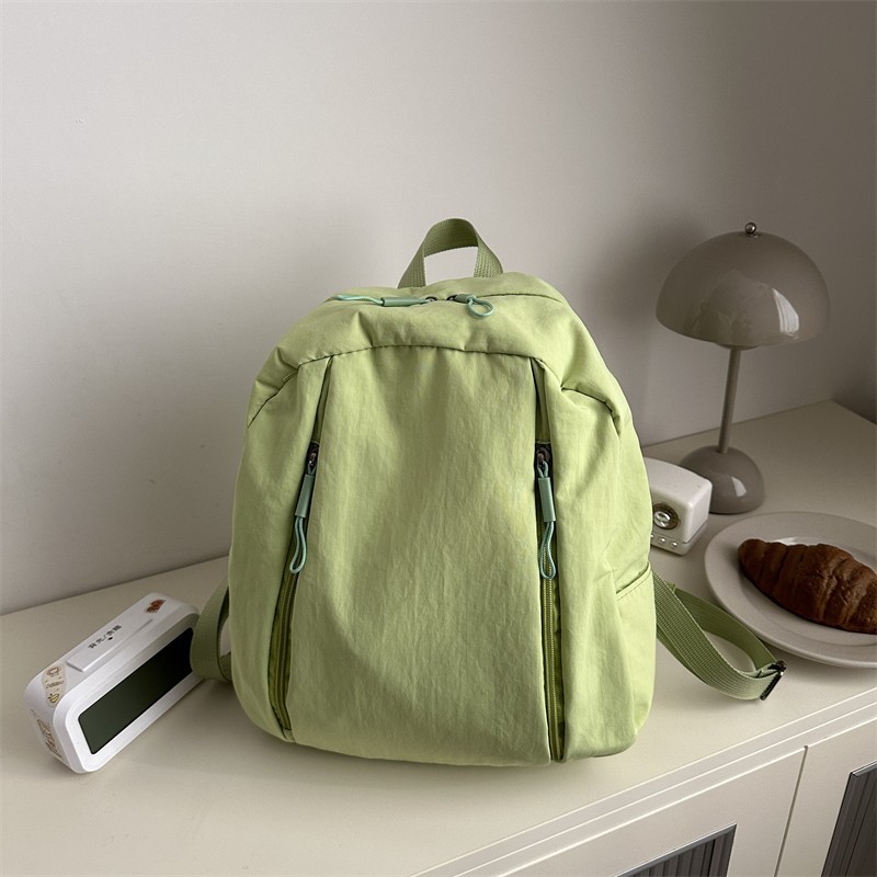 Wholesale retro and simple backpacks, new college-style student school bags, lightweight and versatile, campus travel backpacks Specification drawing