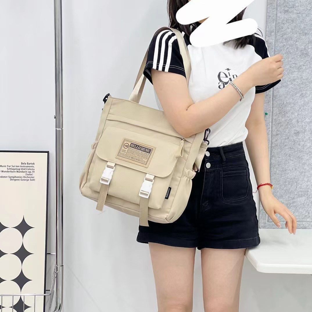 New large-capacity single-shoulder commuter bag, Japanese ins minimalist nylon crossbody bag for girls, student class messenger bag Specification drawing