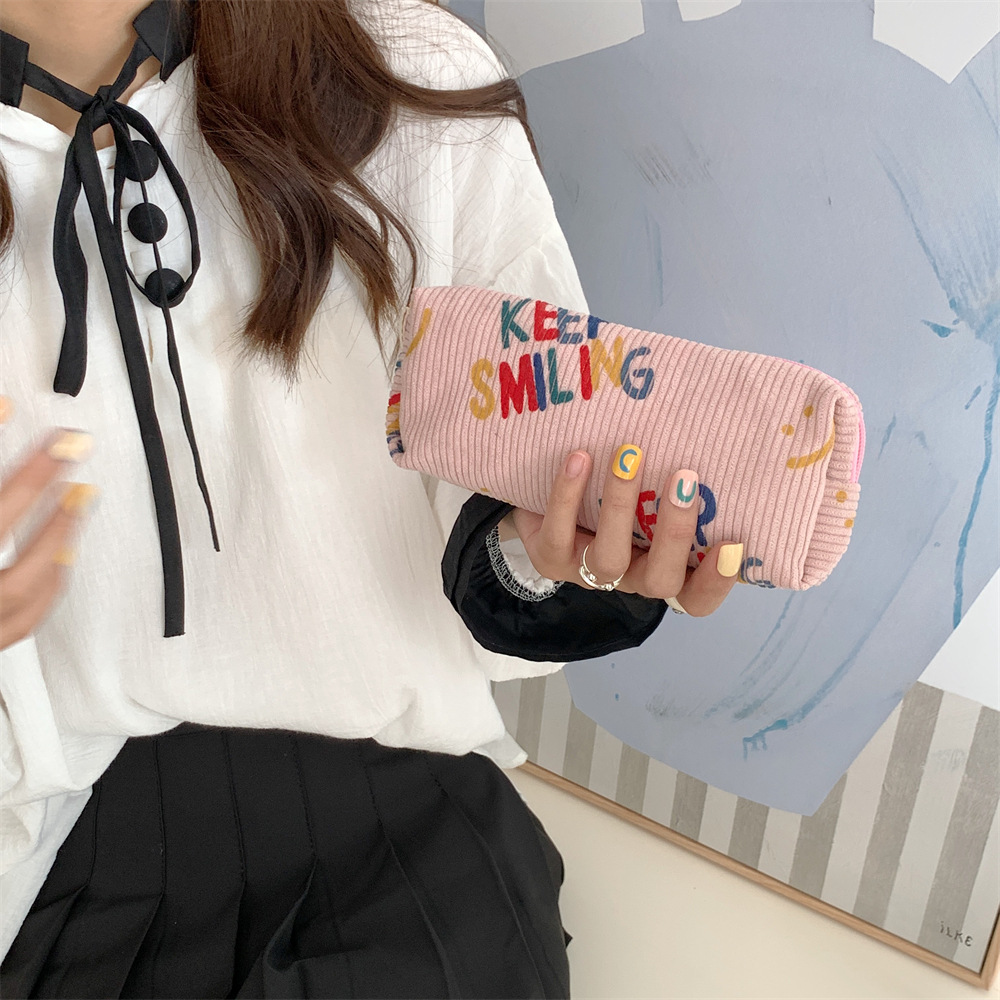 38182 ins retro Artistic pen case, corduroy fresh letter stationery box, student portable storage makeup bag details Picture