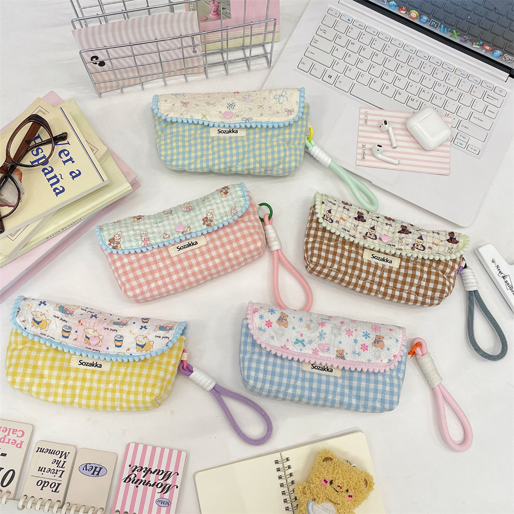 5412 Cute Cartoon patchwork printed pen Case, large-capacity portable makeup bag for women, student stationery box pen case full figure