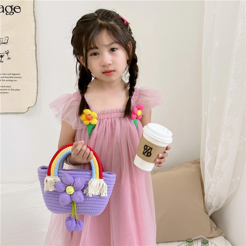 Korean version 2023 Trendy cotton rope handbag, internet-famous stylish handbag, fresh and cute flower straw woven bag, fashionable rainbow details Picture