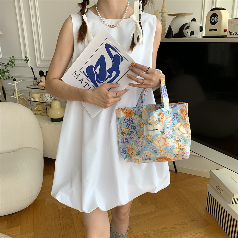 3692 Fresh and delicate floral hand-held bento bag, cute hand-held cotton bag, lunch box, lunch bag, Mommy Bag for girls Specification drawing