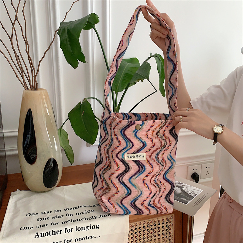 33184 Seaside Vacation style rainbow striped single-shoulder bag Spring and Summer new ins large-capacity canvas bag handbag Specification drawing