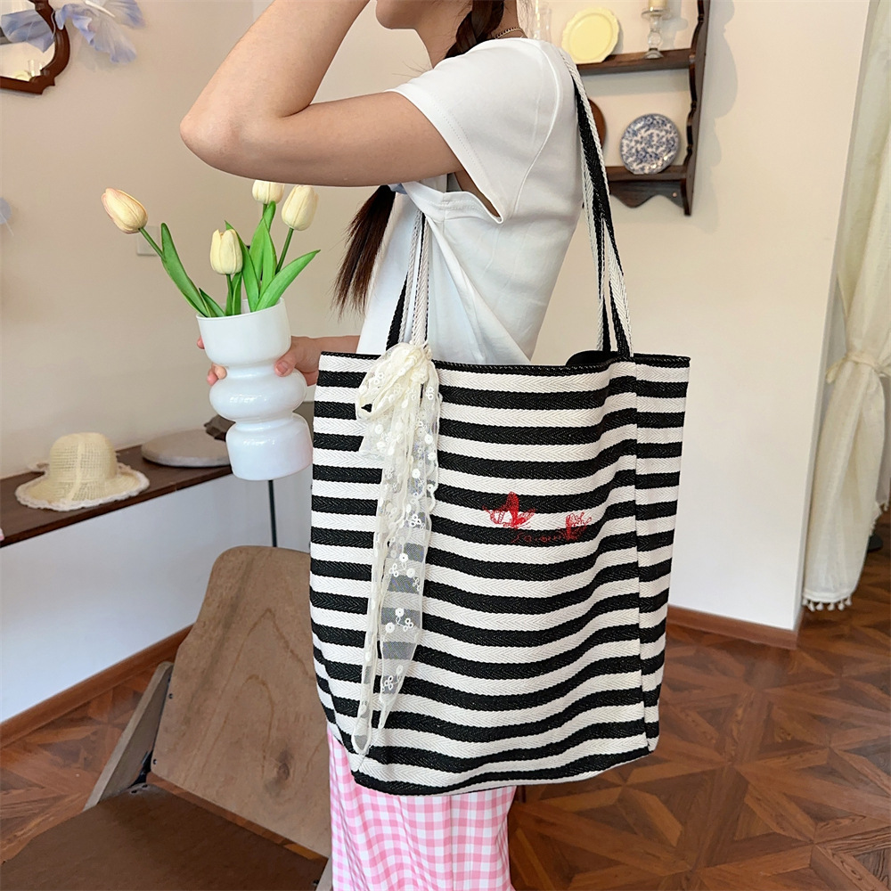 46111 Korean-style striped simple double-sided canvas bag 2024 Summer New large-capacity student shopping single-shoulder bag full figure