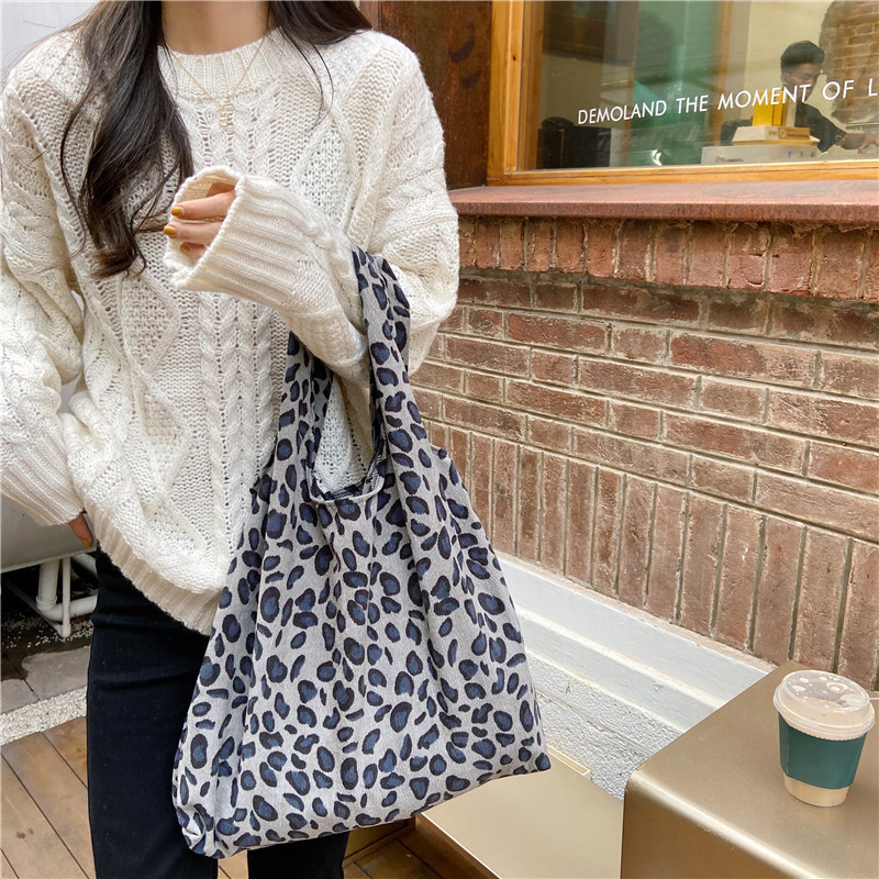 910251 ins Autumn and Winter leopard Print chic Korean corduroy single-shoulder canvas shopping bag, women's bag manufacturer wholesale Specification drawing