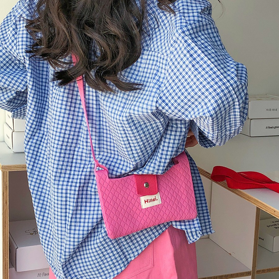 Wholesale of cross-border Japanese and Korean knitted travel small bags, Macron's summer casual key coin purse, crossbody women's mobile phone bags full figure