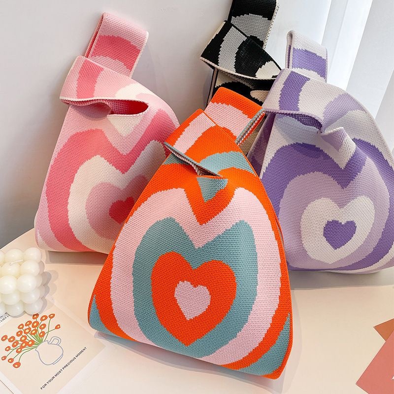 Hand-held bags, knitted hand-held bags, fashionable Japanese-style shoulder bags, baby walking handbags, small bags for going out to work details Picture