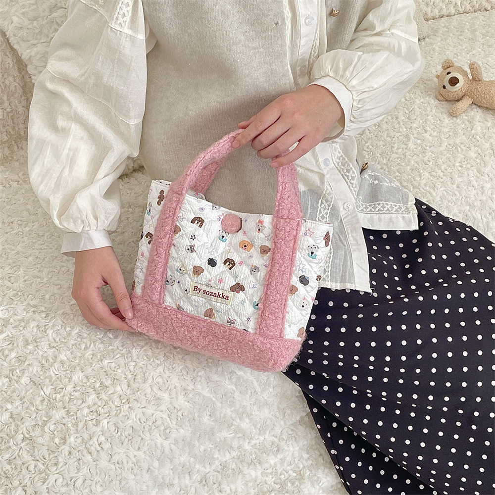 5227 Girl Heart Bear Handbag for Girls, large-capacity hand-held Mommy Bag, New Shopping Tote Bag for girls Application Scenario