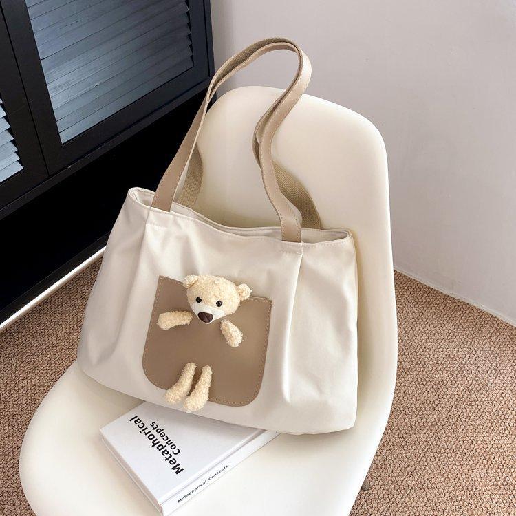 Japanese-style casual large-capacity nylon single-shoulder bear girls' bag, new autumn and winter crossbody bag, cute girl tote bag undefined