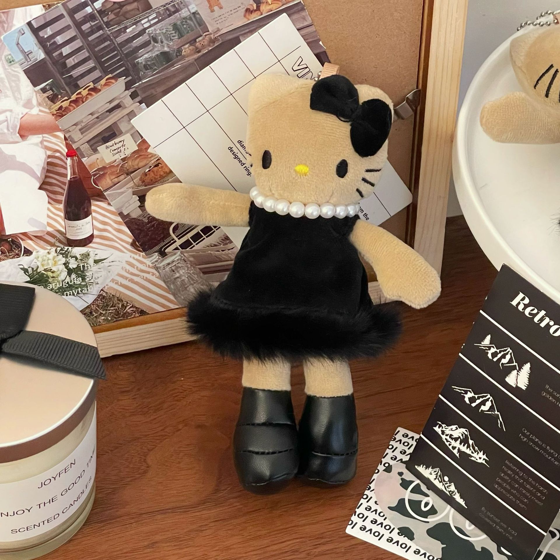 Vintage black dress, black leather, long-legged cat plush doll, 2025 new style bag, pendant, keychain decoration full figure