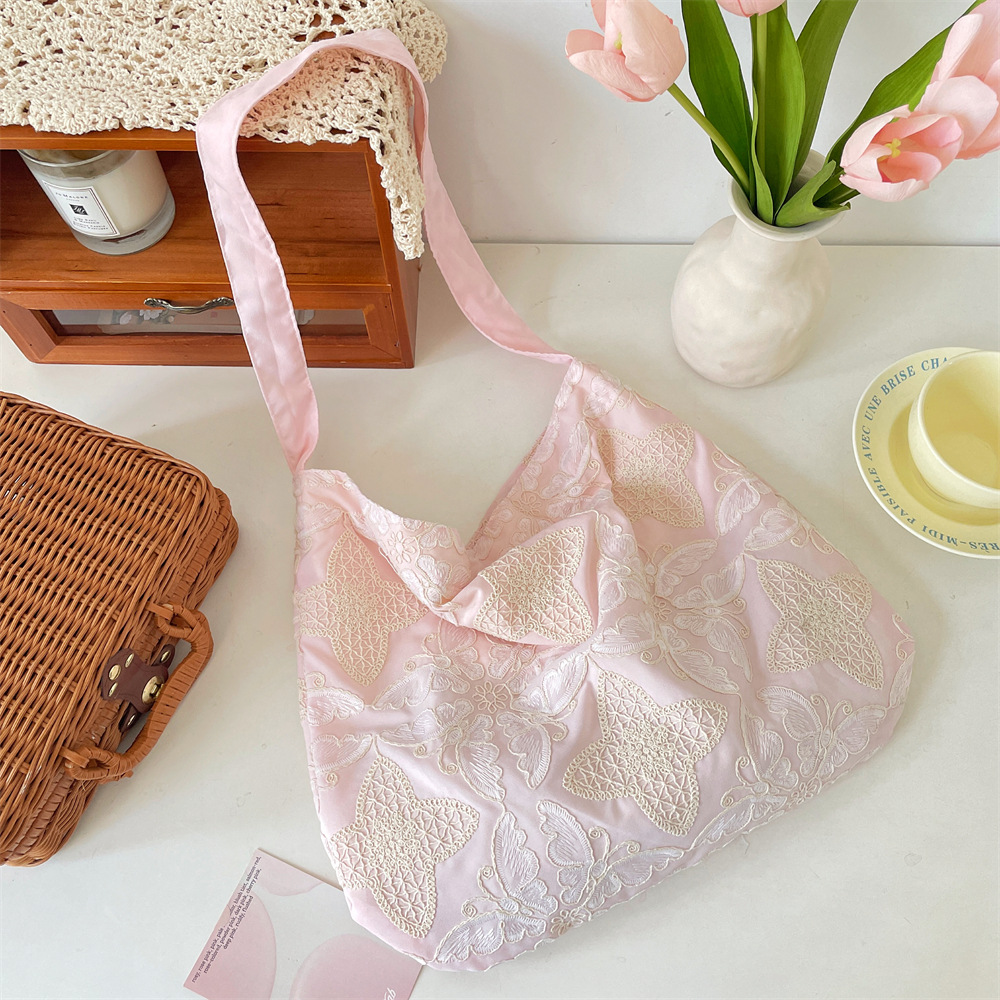 56141 New Chinese-style three-dimensional embroidery stylish large-capacity underarm bag for women, a new single-shoulder bag for work and commuting Specification drawing