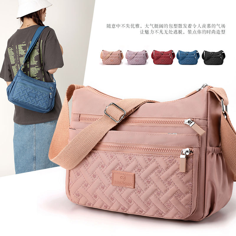 Ladies' crossbody bag, travel nylon fashionable embroidered single-shoulder bag, large capacity for women's travel, multi-layered simple, middle-aged mom full figure