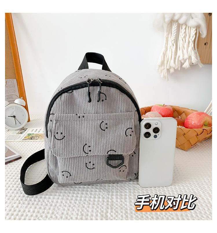 British-style versatile and cute single-shoulder mini crossbody bag 2023 new artistic and casual small bag backpack batch undefined