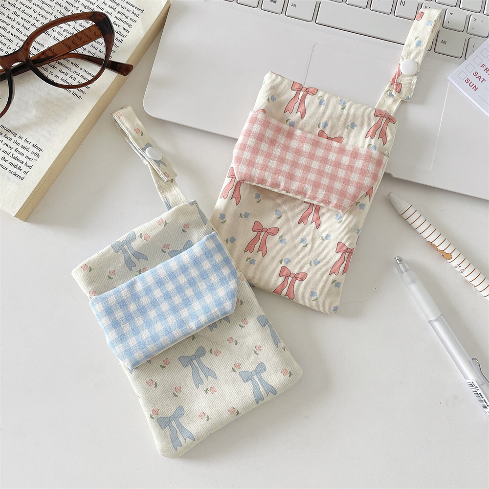 53172 Floral Print Nurse Pen case with chest pocket, portable double-layer pen cap storage and organization bag, stationery box Specification drawing