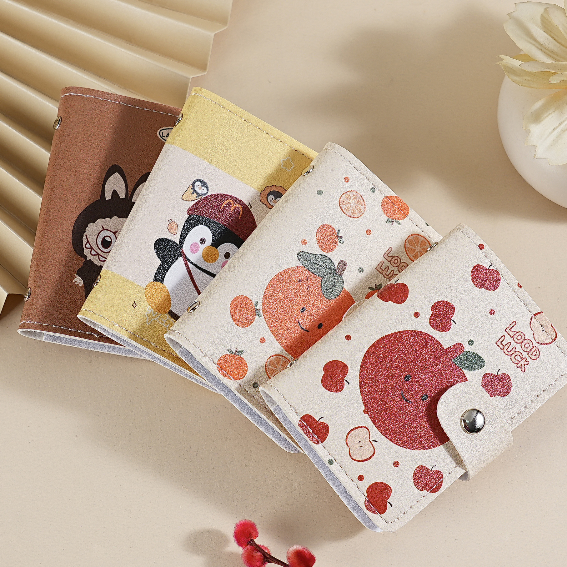 New cute card for women, multi-position, ultra-thin, anti-demagnetization, small men, card holder, card case, loose change for students full figure