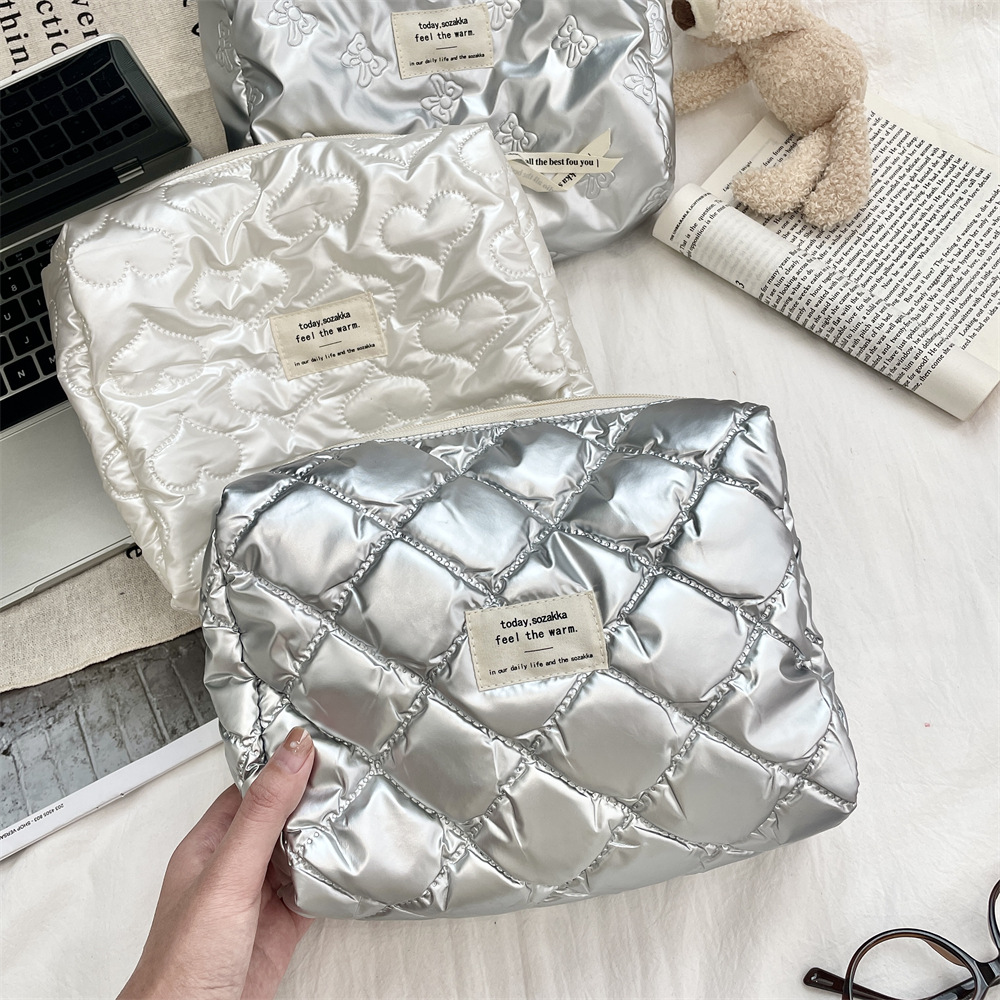 41242 InS-style bow pu cotton-padded storage bag for miscellaneous items, makeup bag for going out, portable touch-up bag Specification drawing