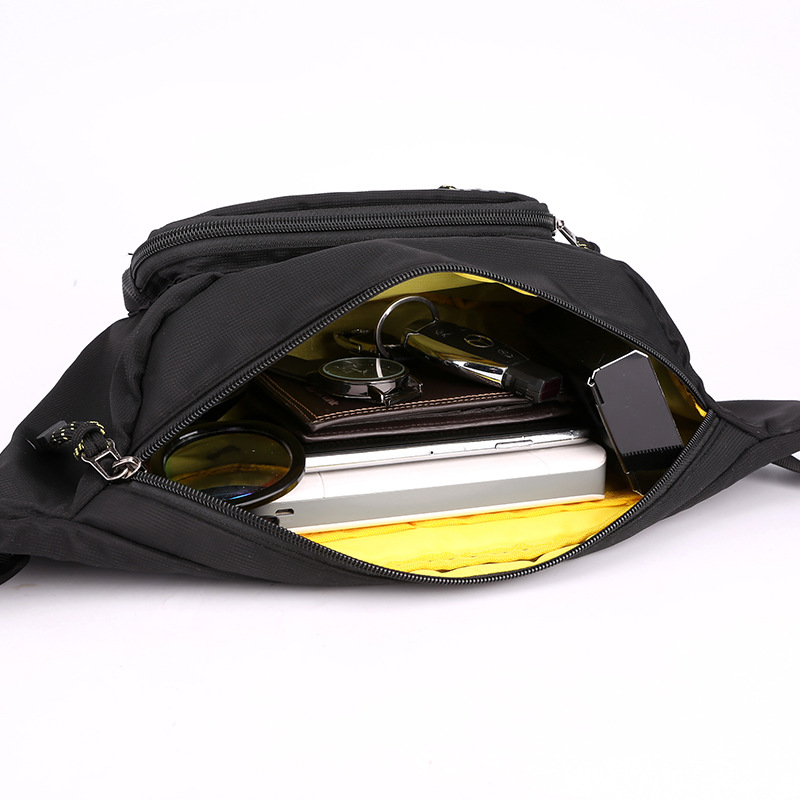 New trendy chest bag, casual single-shoulder crossbody bag, outdoor sports waist bag, men's running, lightweight storage phone chest bag Application Scenario