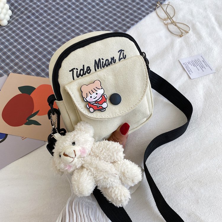 The 2024 new canvas bag crossbody bag is cute and trendy for students. It's a versatile Harajuku single-shoulder bag without any accessories Specification drawing