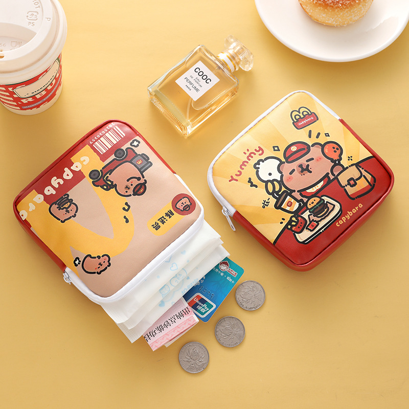 Sanitary napkins, aunt storage, small and portable, cute for students, hand-held sanitary napkins, makeup bag, waterproof, large-capacity bag Application Scenario