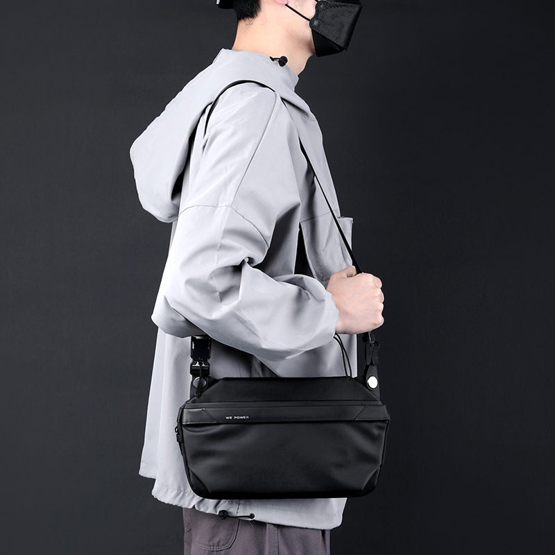 WEPOWER's new trendy crossbody bag, large-capacity, stylish chest bag, versatile crossbody bag, and men's fashionable single-shoulder bag Specification drawing