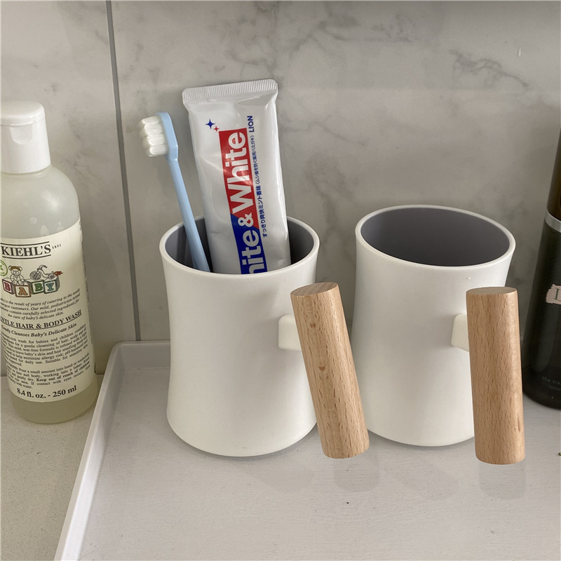 ins mouthwash cup, high-end brushing cup, portable travel toiletry cup, student dormitory household couple toothbrush cup details Picture