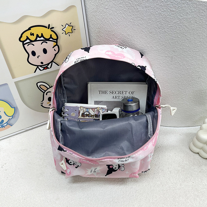 Kuromi Children's schoolbags for grades 1-3, cute boys and girls, large-capacity schoolbags with cartoon prints, kindergarten backpacks Application Scenario