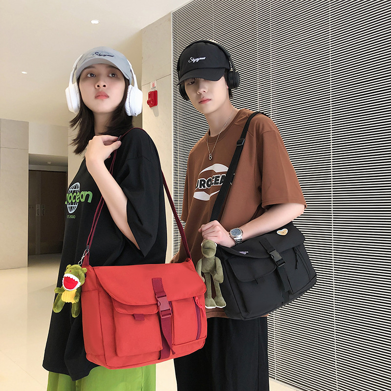 French men's crossbody bag, trendy workwear style, Japanese casual men's bag, large-capacity single-shoulder bag, personalized messenger bag, trendy full figure