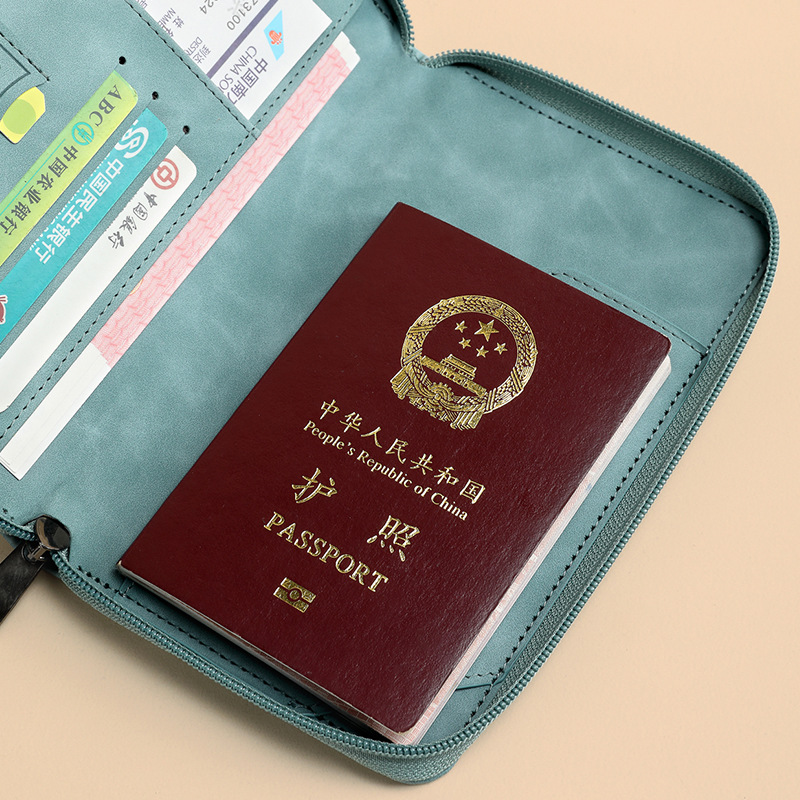 Cross-border 2024 new RFID passport bag, long zipper passport holder, multi-functional travel storage document bag for air tickets Application Scenario