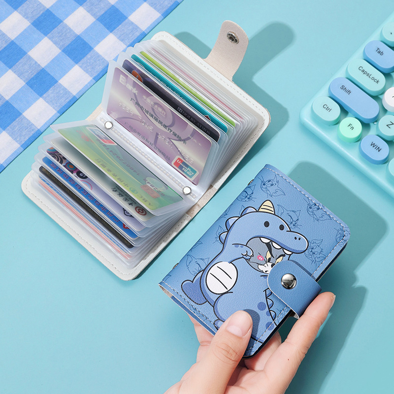 New large-capacity multi-slot card case, mini and cute all-in-one bag, business card holder, ID card, driver's license card holder, for women Application Scenario