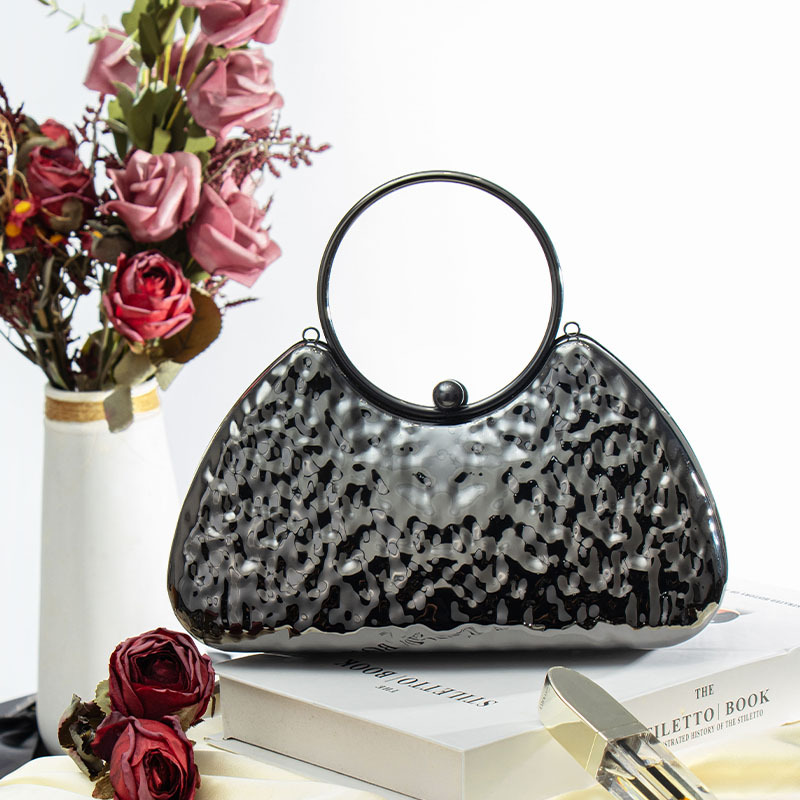 New cross-border trendy evening bags, ladies' handbags, ladylike elegant banquet clutch bags, dress bags, chain bags Application Scenario