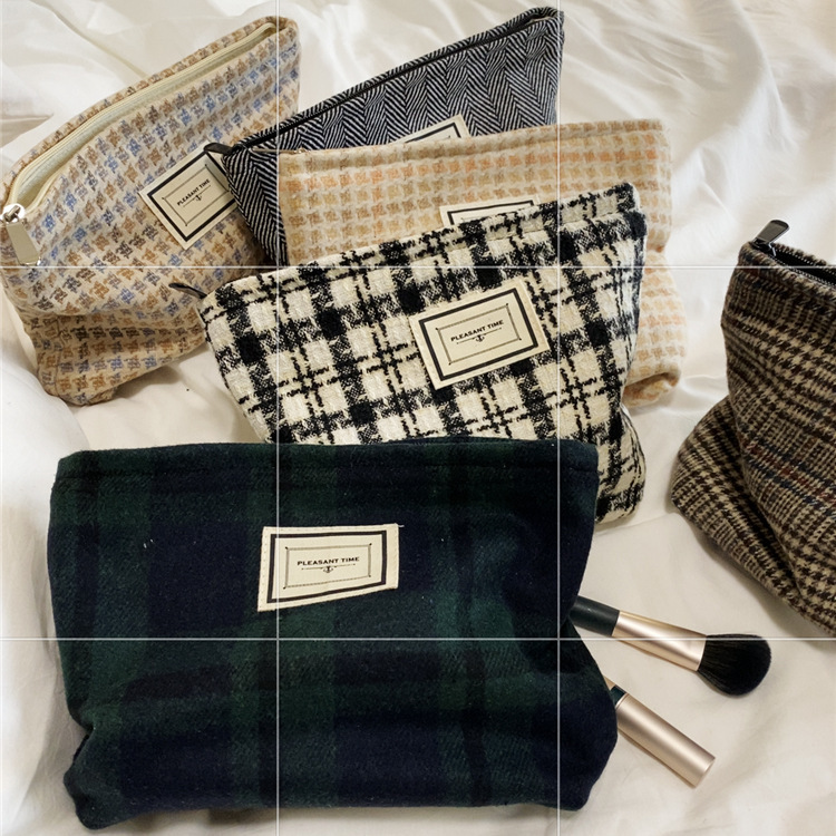 11096 woolen checkered color-blocking large-capacity cosmetic bag, women's fashion clutch, canvas storage bag wholesale details Picture