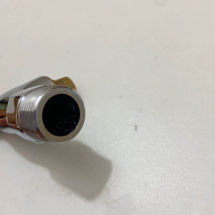 Anti-theft lockable washing machine faucet 4 for household users to rent out a house with a key for car washing Specification drawing