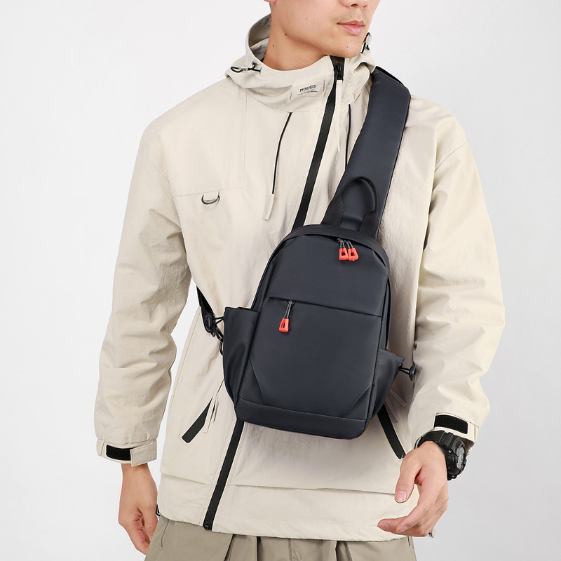 New cross-border men's chest bag, multi-functional sports outdoor casual single-shoulder backpack, crossbody bag, trendy men's bag details Picture