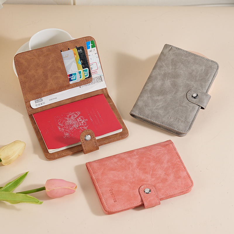 Ailun's new anti-magnetic RFID travel passport holder and leather Amazon passport case for foreign trade supply full figure