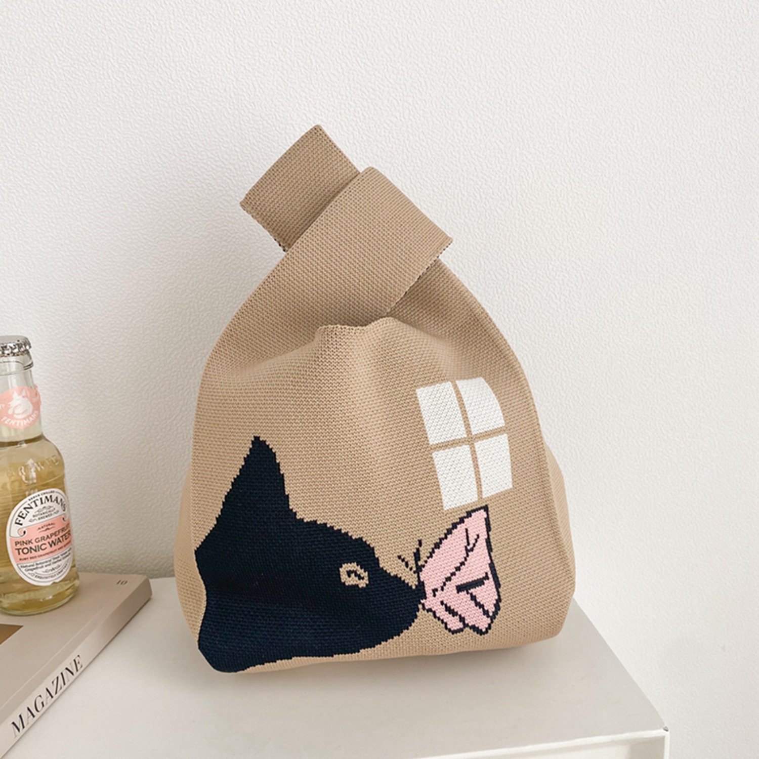 Popular floral cartoon knitted bags, Japanese and Korean style woven single-shoulder bags, underarm bags, new women's bags and tote bags Specification drawing