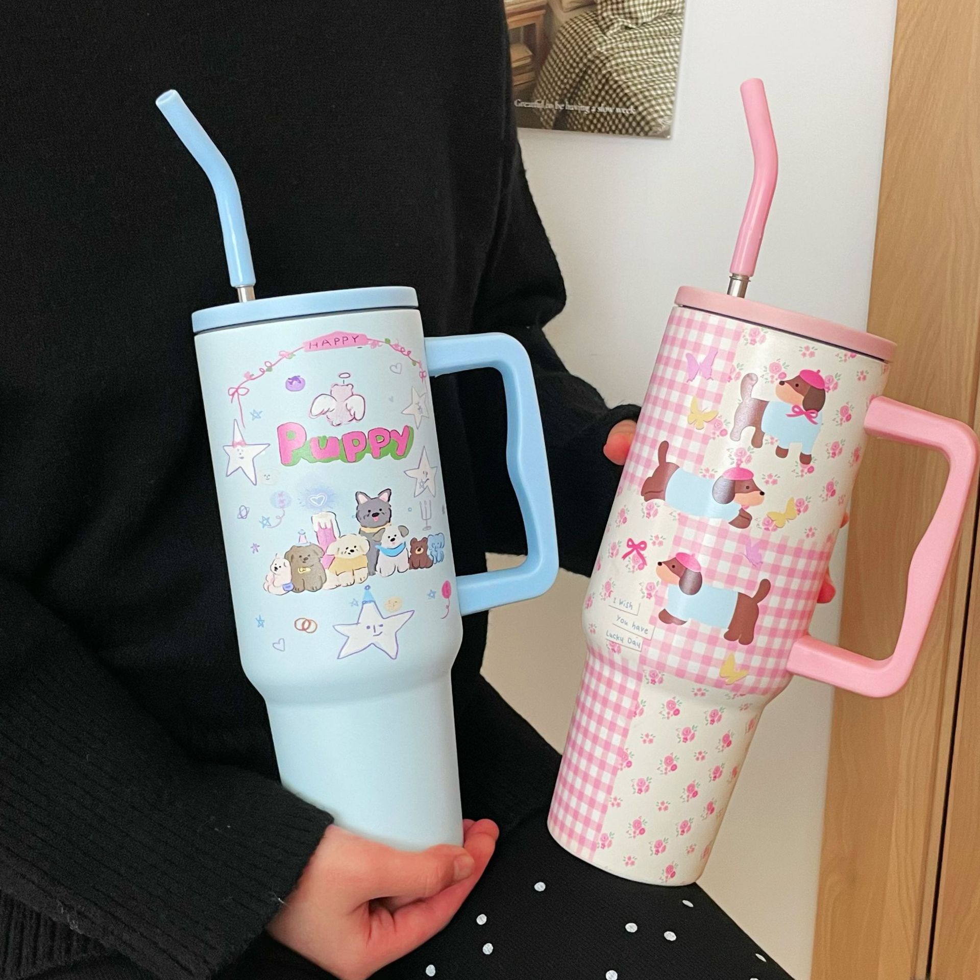 Original designed portable insulated cups, couple water cups, high flow rate, high appearance level, autumn and winter stainless steel hand-held ice cups full figure