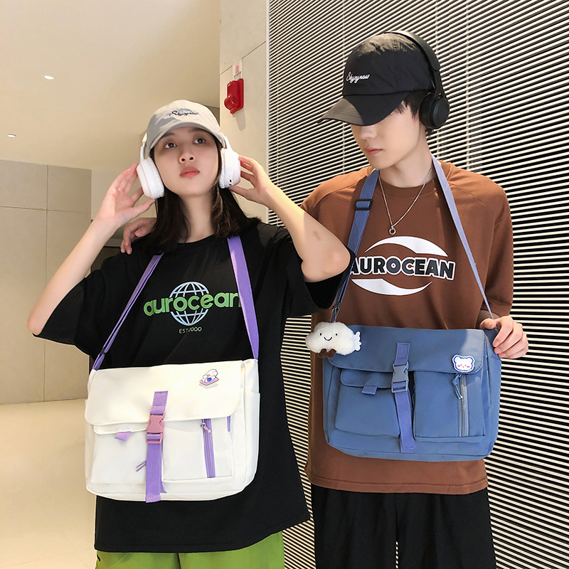 French men's crossbody bag, trendy workwear style, Japanese casual men's bag, large-capacity single-shoulder bag, personalized messenger bag, trendy Application Scenario