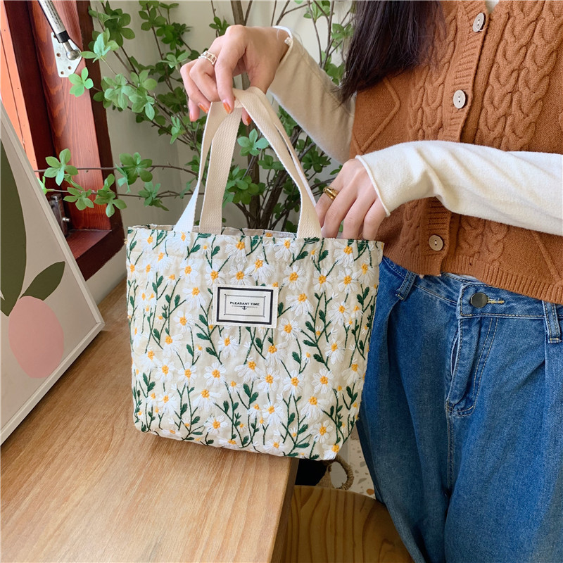 11262 INS Korean Style sweet embroidered Daisy flower handbag, snack storage, bento bag, hand-held mommy bag full figure
