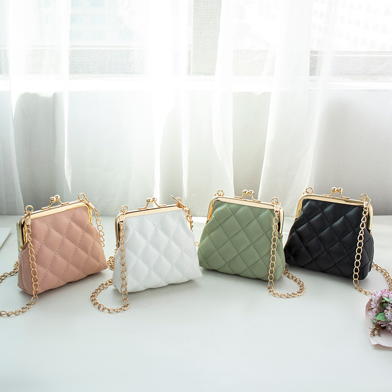 Sweet Mouth Red Envelope ladies handbag2023 Foreign Trade New Style Small Bag Wholesale Women's Makeup Storage Bag details Picture