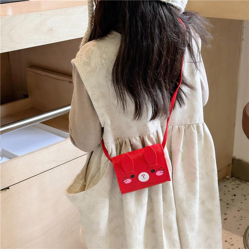 2024 New cute cartoon mini children's crossbody coin purse for kindergartens, Korean version of Korean girls' single-shoulder girls' bag details Picture