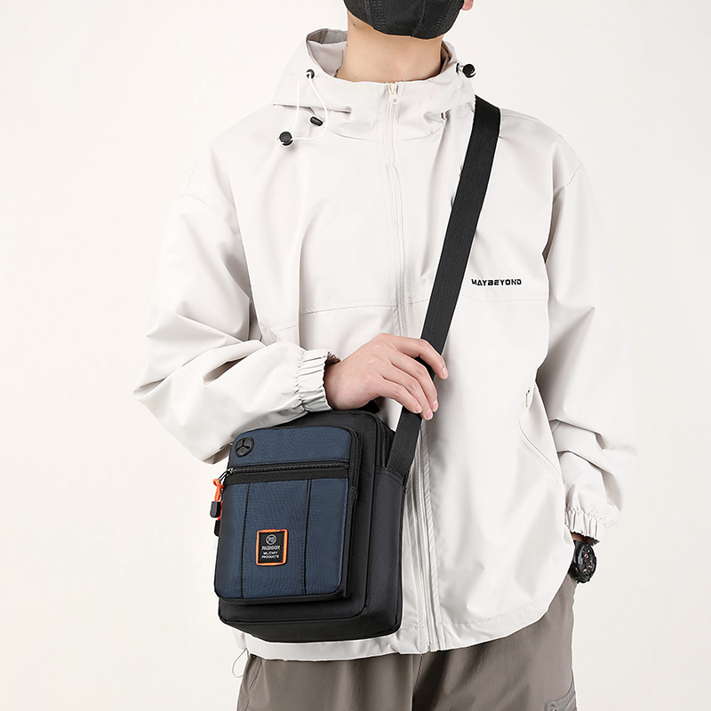 Cross-border business bag, men's casual and versatile chest bag, light and high-end men's shoulder bag, large capacity crossbody bag details Picture
