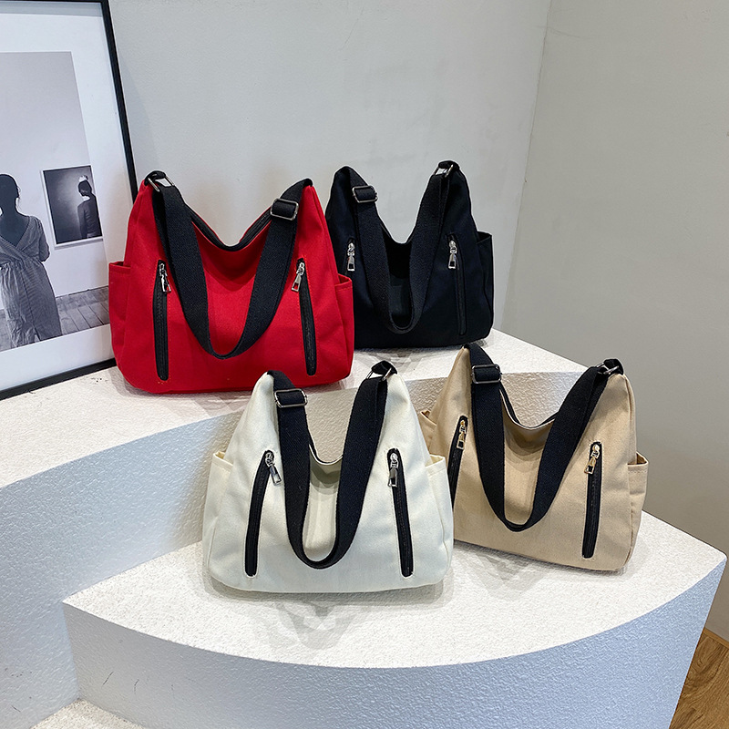 Large-capacity casual crossbody bag for women 2024 new trendy and niche fashion single-shoulder bag for commuting crossbody tote bag full figure