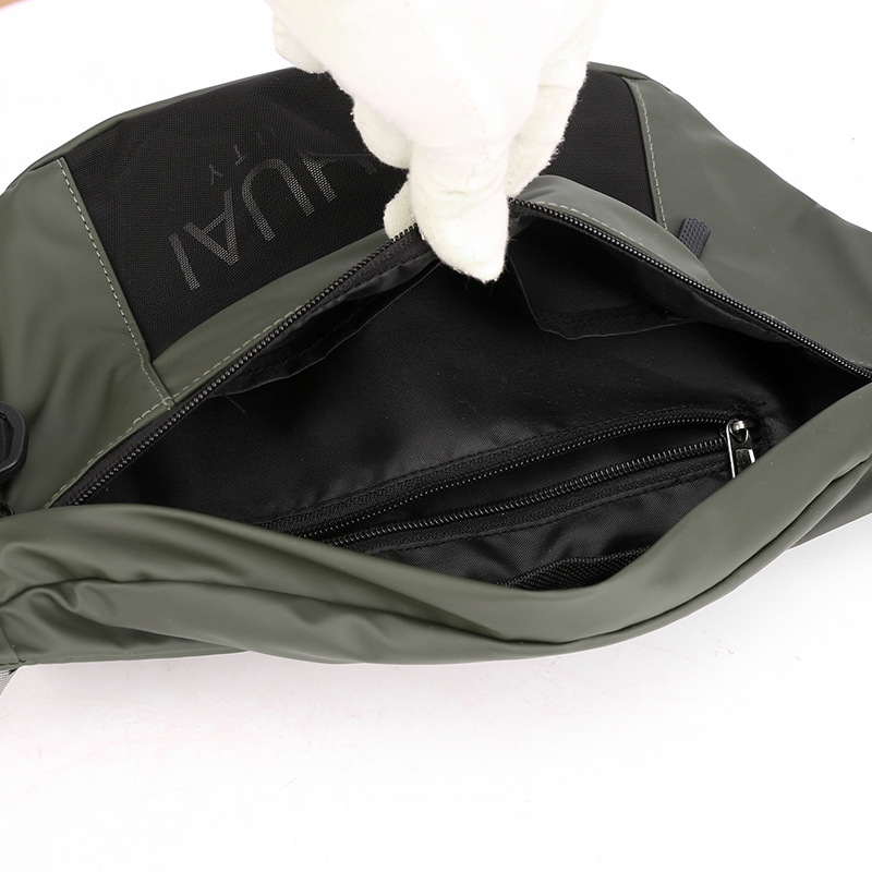 New cross-border men's outdoor travel crossbody bag, single-shoulder backpack, fashionable and trendy waist bag, travel and commuting chest bag Application Scenario