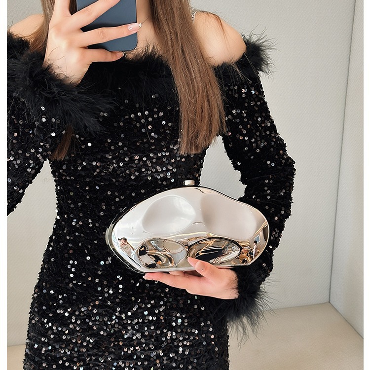 Niche design metal acrylic bag, irregular-shaped stone clutch, 2025 new cross-border fashionable and exquisite small bag Application Scenario