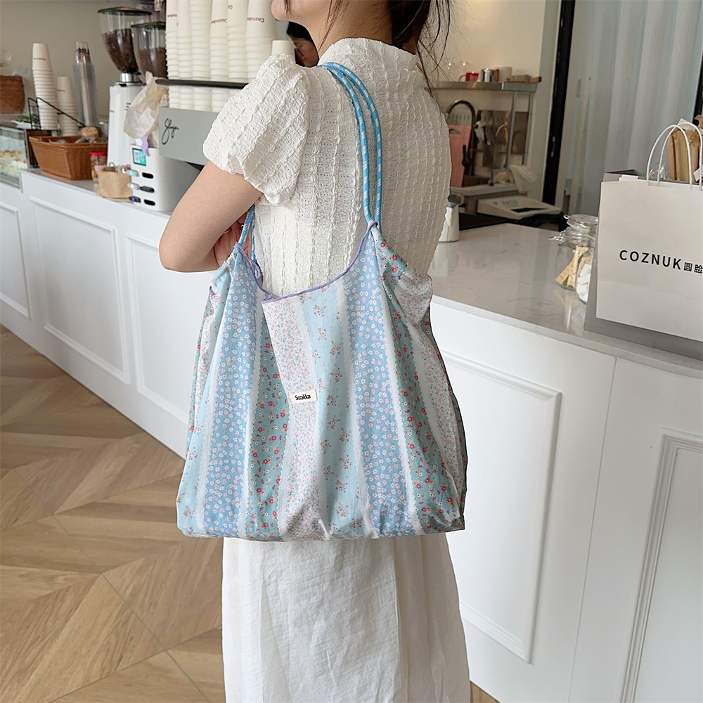 35243 Casual Korean-style printed sweet single-shoulder tote bag, student large-capacity handbag, commuter and work bag full figure