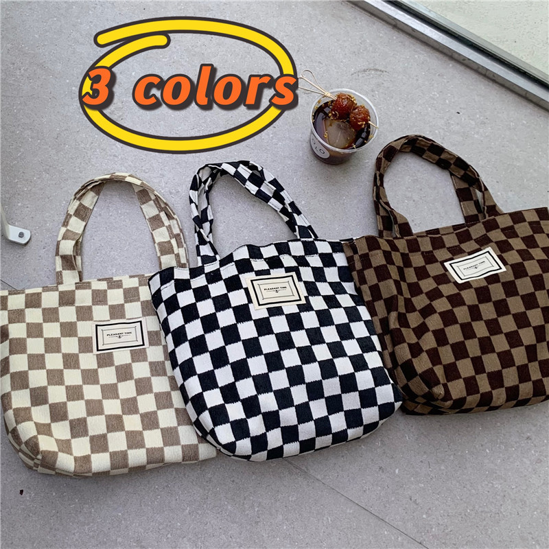 11261 Corduroy checkered hand-held bento Bag, ins Artistic Retro Mommy Bag, small carrying bag for going out, lunch box bag full figure