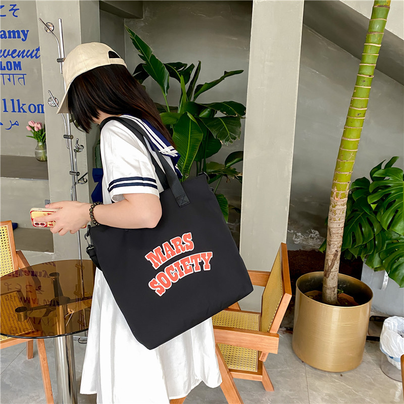 Canvas bag for women, single shoulder, ins crossbody, laid-back style, college student class bag, artistic Japanese style, large capacity, Hong Kong style, chic Specification drawing