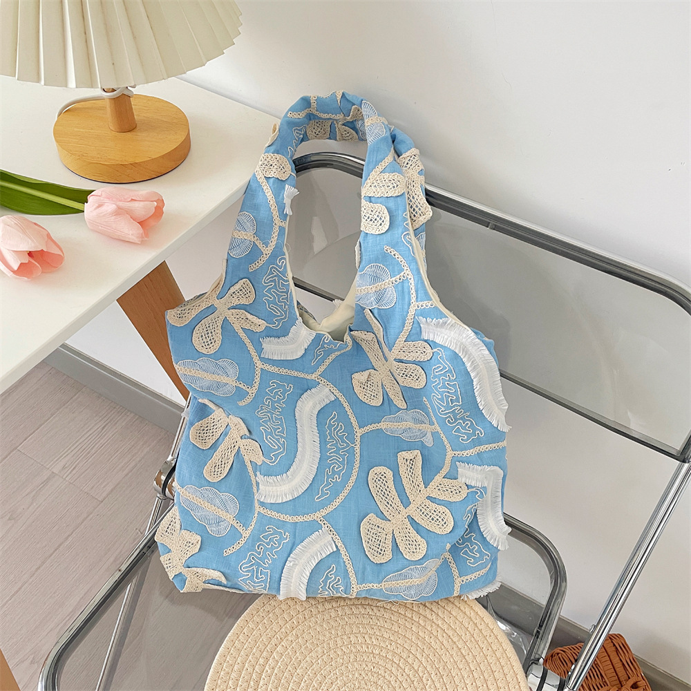 56111 Summer New three-dimensional lace flower retro underarm bag, girlish single-shoulder bag, shopping handbag details Picture